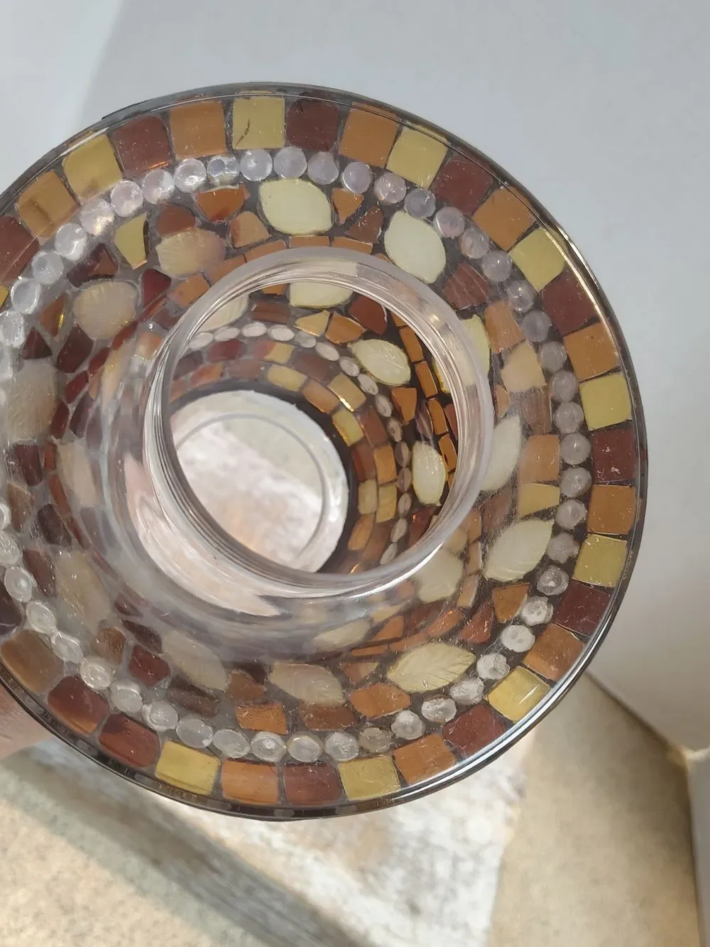 Yankee Candle Stained Glass Mosaic Candle Shade with Amber Leaves